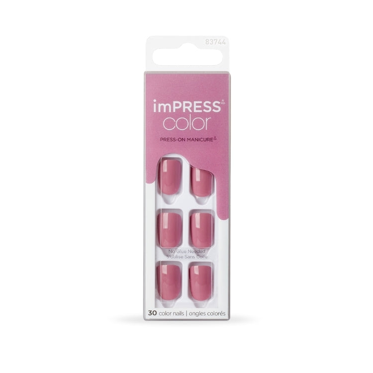 imPRESS Color - Petal Pink, set van 30 nagels in een zachte roze kleur, verpakt in een doorzichtige doos.