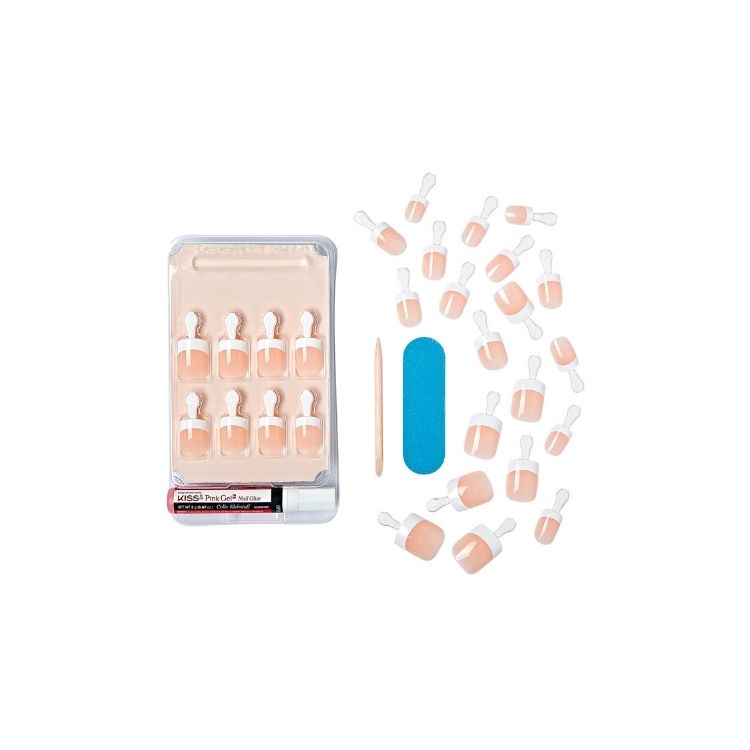 Salon Acrylic FN Kit- Power Play van Kiss, bevat nude acryl nagels, een nagelvijl en een applicator.