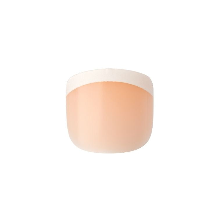 Salon Acrylic FN Toenail - Walk Away in een natuurlijke huidtint met een witte rand, perfect voor een stijlvolle pedicure.