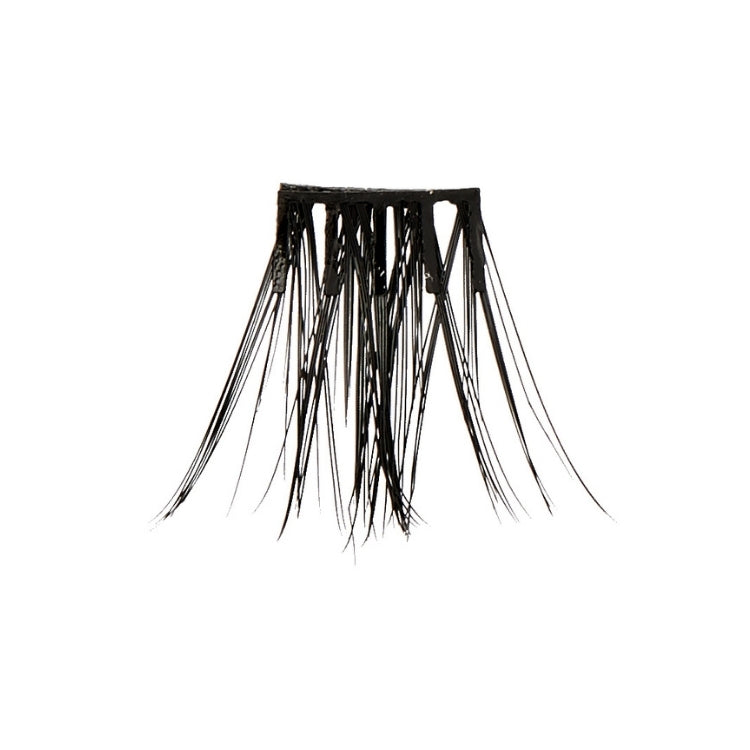 imPRESS Press-on Falsies - Spiky, zwarte valse wimpers met een spiky vorm in een eenvoudige verpakking.