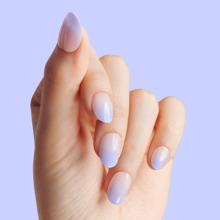 imPRESS Color Nails - Friendzone, paarse ombre nagels in een hand, perfect voor een trendy manicure.