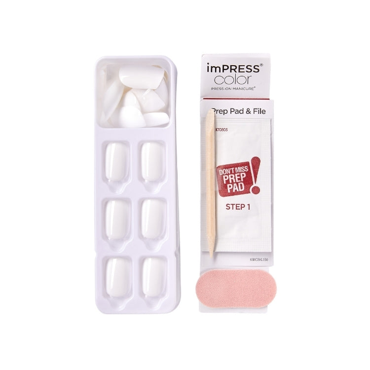 imPRESS Color - Frosting, set met nagels in een lichte kleur, inclusief prep pad en vijl in een handige verpakking.