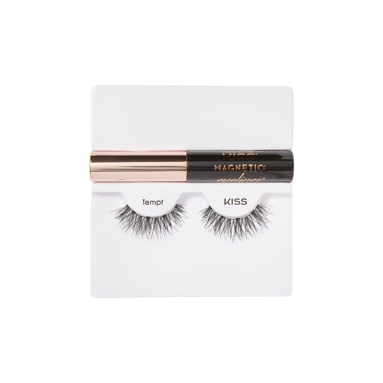 Magnetic Eyeliner & Lash Kit - Tempt van Kiss, met een zwarte eyeliner en volumineuze wimpers in een elegante verpakking.