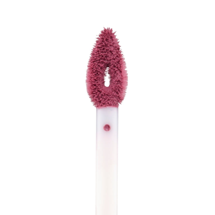 Matte Liquid Lip Paint in een zachte mauve tint met een unieke applicator voor precieze aanbrenging.
